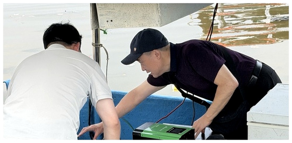 Small coastal fishing vessel demonstration project